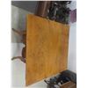 Image 2 : Wood Parlor Table 23'' W x 28.5'' Tall
