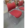 Image 3 : 2 Stacking Red Upholstered Waiting Chairs