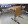 Image 1 : Globe School Desk