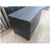 Image 3 : Wood Trunk 20'' x 31.5'' x 16.5''