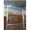 Image 4 : Aluminum Storm Door 34'' x 79 1/2''