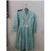 Image 1 : 2 Vintage Dresses