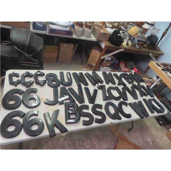 8'' Plastic Numbers and Letters