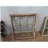 Image 3 : 9 Pane Wood Framed Window 33'' x 26 1/2''