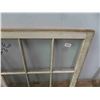 Image 2 : 6 Pane Wood Framed Window 27 1/2'' x 28''