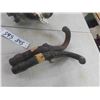 Image 3 : 2 Pairs of Truck Tow Hooks