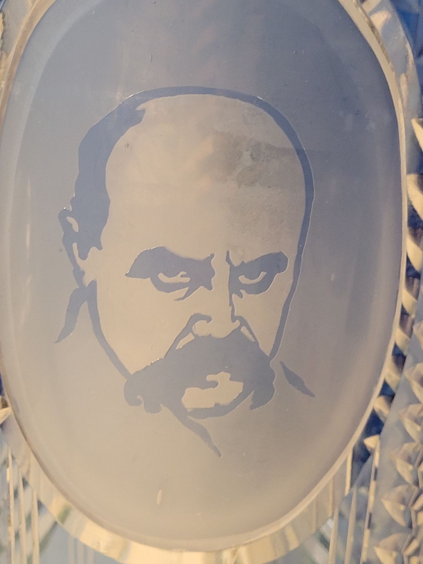 Unique & rare “Lenin” blue cut glass vase. - Schmalz Auctions