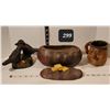 Image 1 : Glazed clay mug, love birds & potato pot with lid.