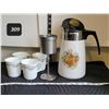 Image 1 : Nice, rare, working corning ware 10 cup coffee percolator “Spice of Life” & 4 core