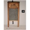 Image 1 : Small vintage Ideal washboard by Canadian Woodenware.