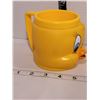 Image 3 : 1992 Warner Bros. Tweety Bird mug.