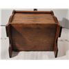 Image 4 : Nice mid century wood sewing box with flip sides. Excellent condition.