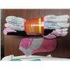 Image 2 : 3 pk womens heat socks + 1pair socks+ vintage apron