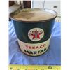 Image 2 : 5lb texaco marfak oil can contains fluid