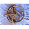 Image 2 : large vintage cast 10.5" well pulley