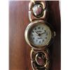 Image 2 : Vintage womens esta rosa watch- golden