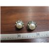 Image 1 : Stones and central pearl earrings