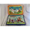 Image 1 : Bugs Bunny and Goofy board games
