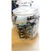 Image 2 : JAR OF COSTUME JEWELLRY