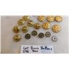 Image 4 : BRASS TONE BUTTONS