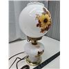 Image 3 : Lovely glass floral lamp, w/ matching glass globe - 16"H