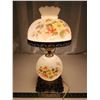 Image 4 : Beautiful glass floral table lamp, w/ metal accents and glass shade