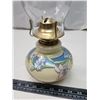Image 3 : Pretty beige, floral glass oil lamp, w/ chimney