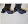 Image 2 : Jones New York Ladies Black Boots - Size 8 and a half - Like new