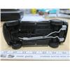 Image 9 : 1:24 scale BMW X5 model car