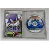 Image 2 : Vintage XBOX 360 Sega video game "Sonic The Hedgehog" with book