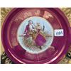 Image 2 : Romantic man & woman 10" decorative plate Heavy gold trim