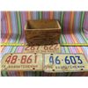 Image 1 : 1973, 1975 , 1976 Saskatchewan license plates and coop vintage box