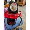 Image 3 : Portable air compressor 12 volt car power