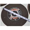Image 5 : 5 Grinding wheels/abrasive discs - assorted