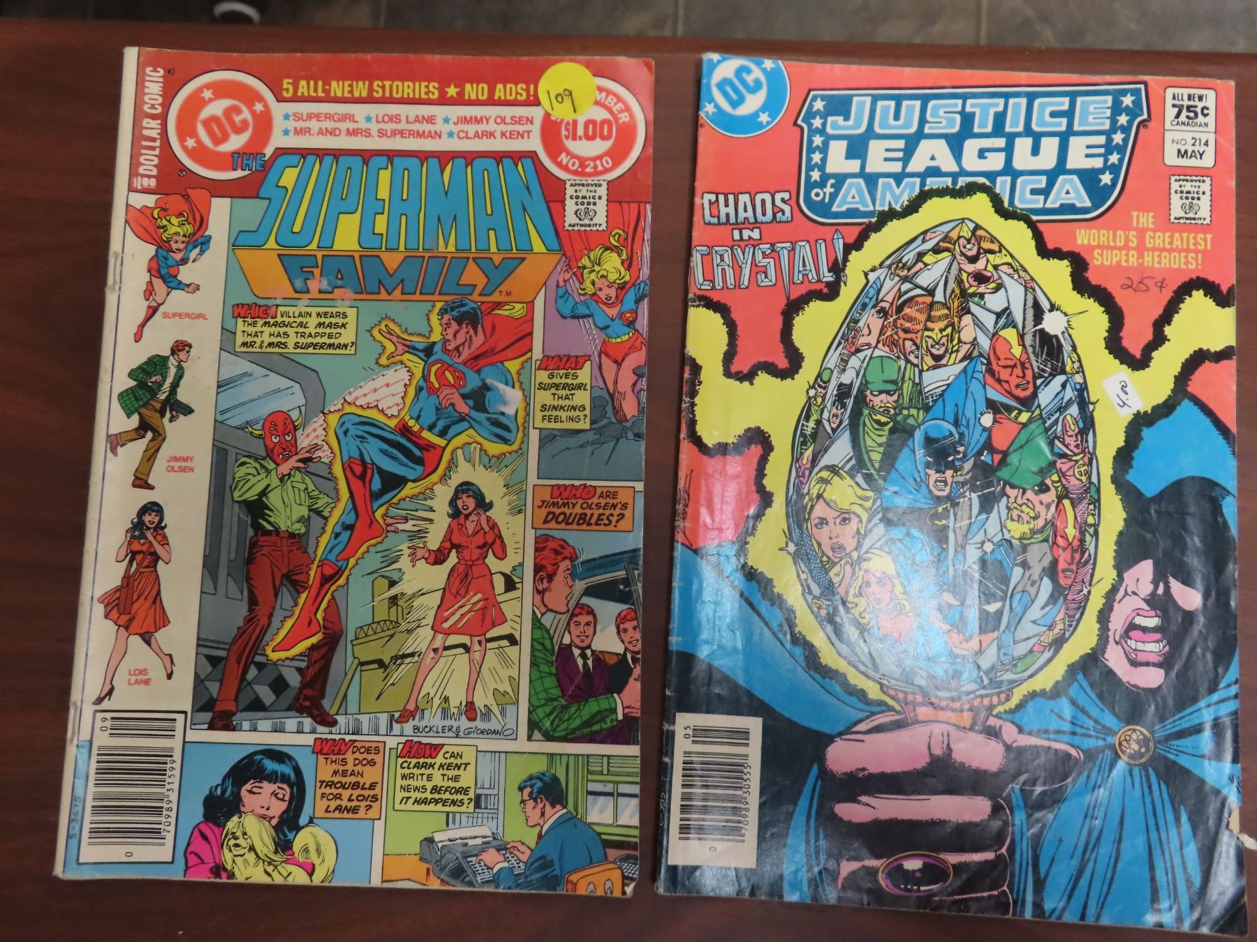 Set of 4 comics books
