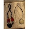 Image 2 : Lot of 4 necklaces