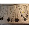 Image 1 : Lot of 4 necklaces