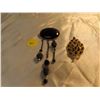 Image 1 : Lot of 2 black brooches