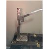Image 1 : bottle capper