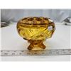 Image 2 : Amber glass flower arranger