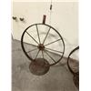 Image 3 : 2 - 26" steel wheels, on stands - Driveway markers - hold solar lights