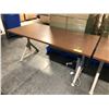 Image 3 : CHERRY ADJUSTABLE HEIGHT PROGRAMMERS TABLE 63" X 31"
