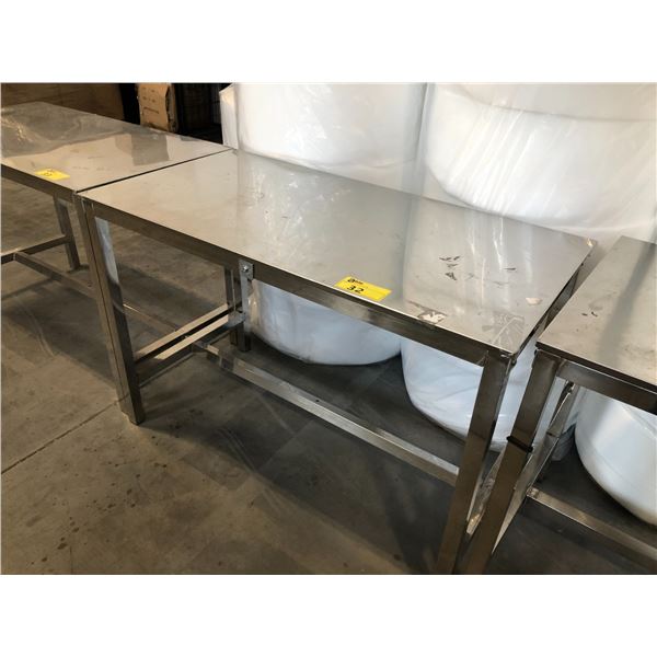 STAINLESS STEEL WORK TABLE 46" X 24" X 32"