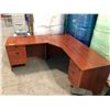 Image 2 : CHERRY CORNER COMPUTER DESK 6' X 6' FEET