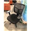 Image 2 : BLACK MESH BACK MULTI-LEVER TASK CHAIR