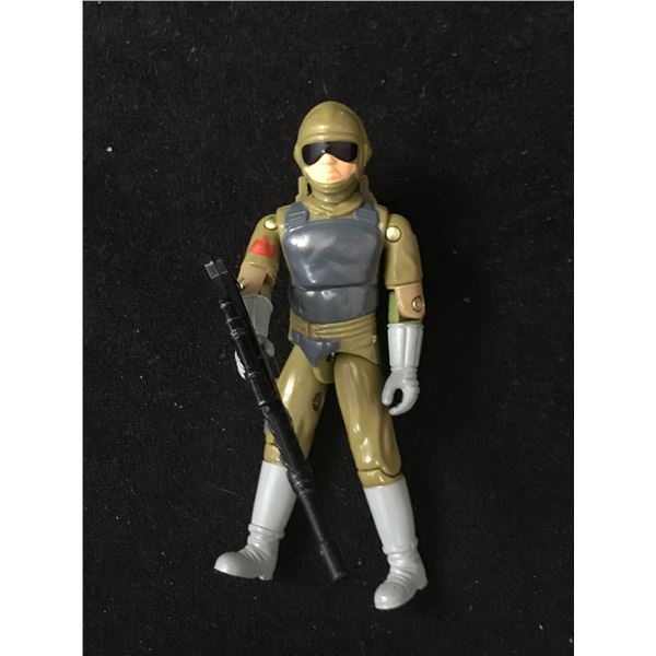 VINTAGE KENNER G. I JOE ACTION FIGURE