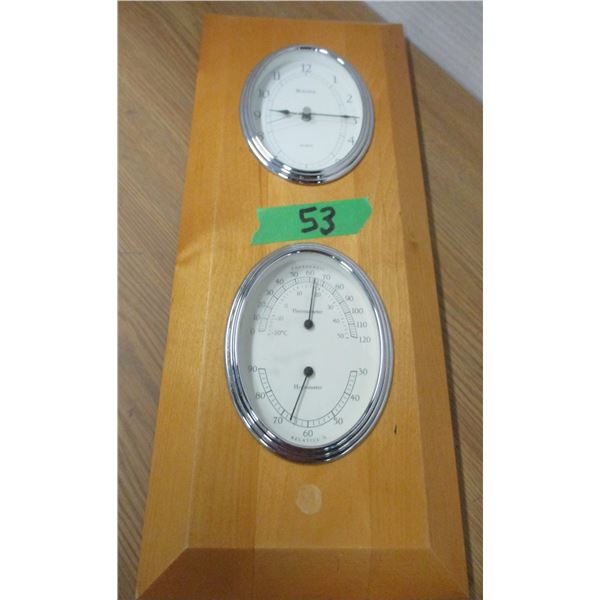 WALL HANGING CLOCK & 2 METERS