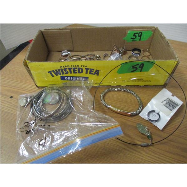 BOX C/W ASSORTED JEWELRY