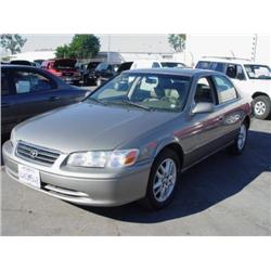 2000 Toyota Camry