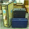 Image 1 : Three Vintage Suitcases
